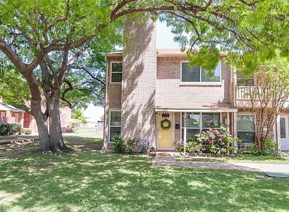 2nd image of 3627 Hollytree Trl