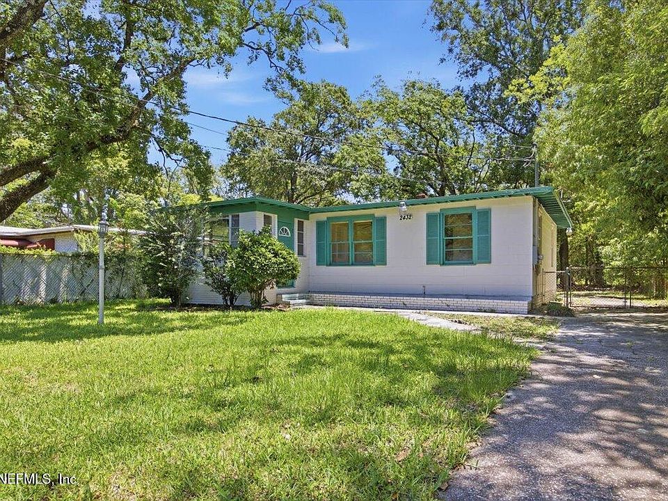 1st image of 2432 ELLINGTON Avenue
