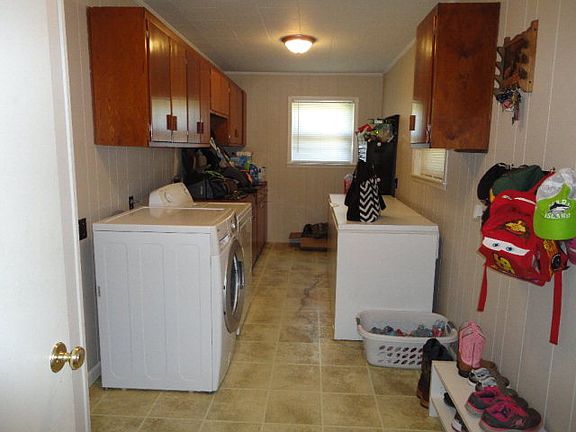 2nd image of 40 Wadley Lane Dr
