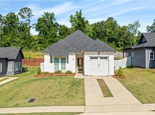 405 Peter St, Auburn, AL 36832