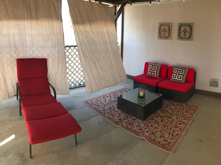 6380 Yucca Ave — Photo 14