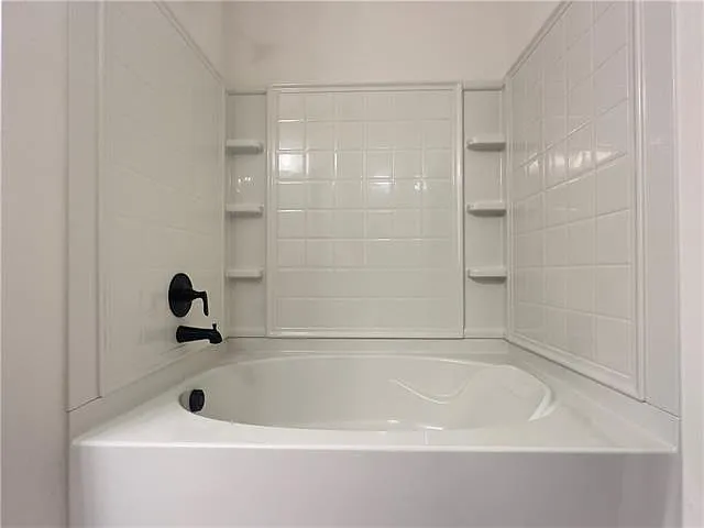 44067 Parker Blvd — Photo 10