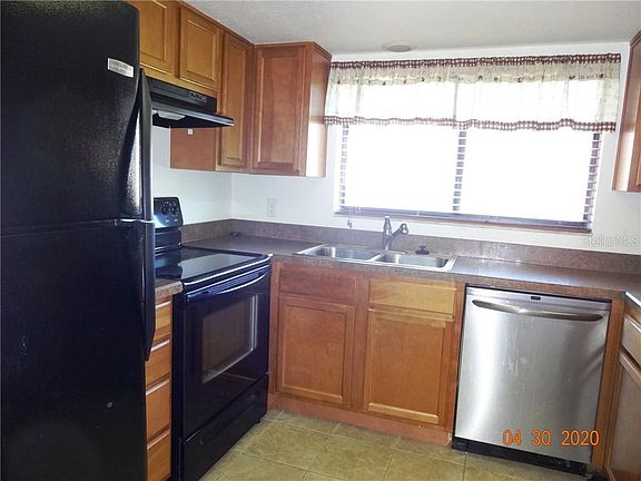 2nd image of 1068 Lotus 826 Pkwy