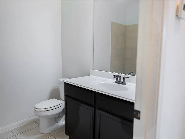 7635 Daisy Port Ln — Photo 5