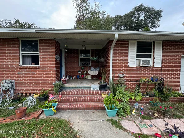 8345 CALENTO Street, Jacksonville, FL 32211