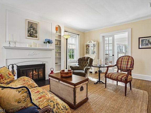 5th image of 25 Bowers Rd