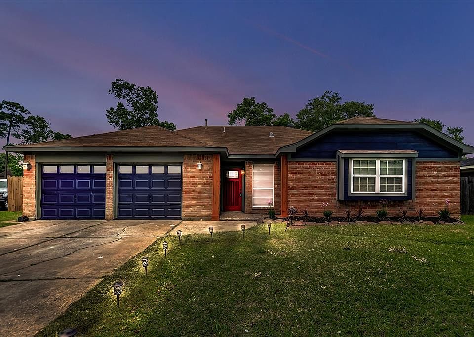 1st image of 13011 Tregarnon Dr