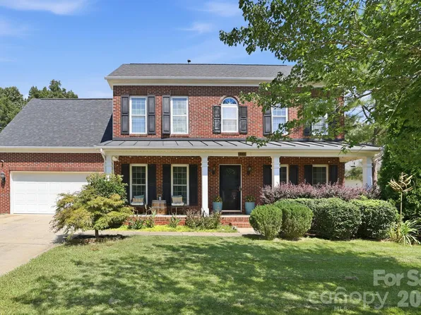 3901 Waters Reach Ln, Indian Trail, NC 28079