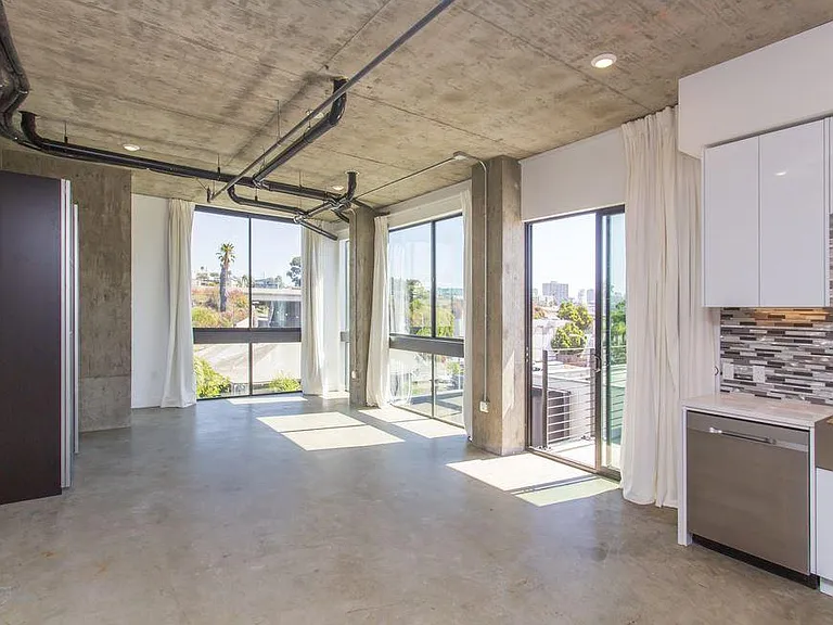 Apt 11 & 18 | The Dolce | Studio
