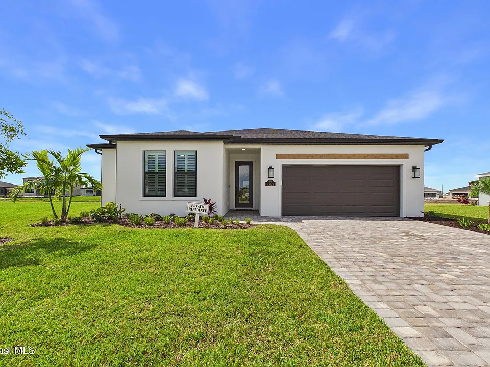 3323 Toliman Pl