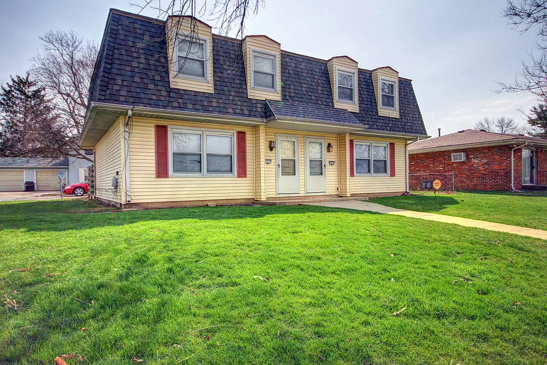 CR - 1008 Crescent Dr — Photo 2