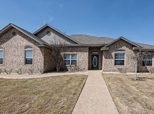 440 Sagewood Dr, Hewitt, TX 76643
