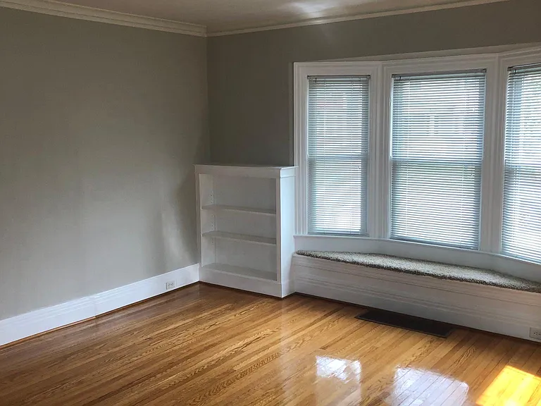 147 Vassar St — Photo 13