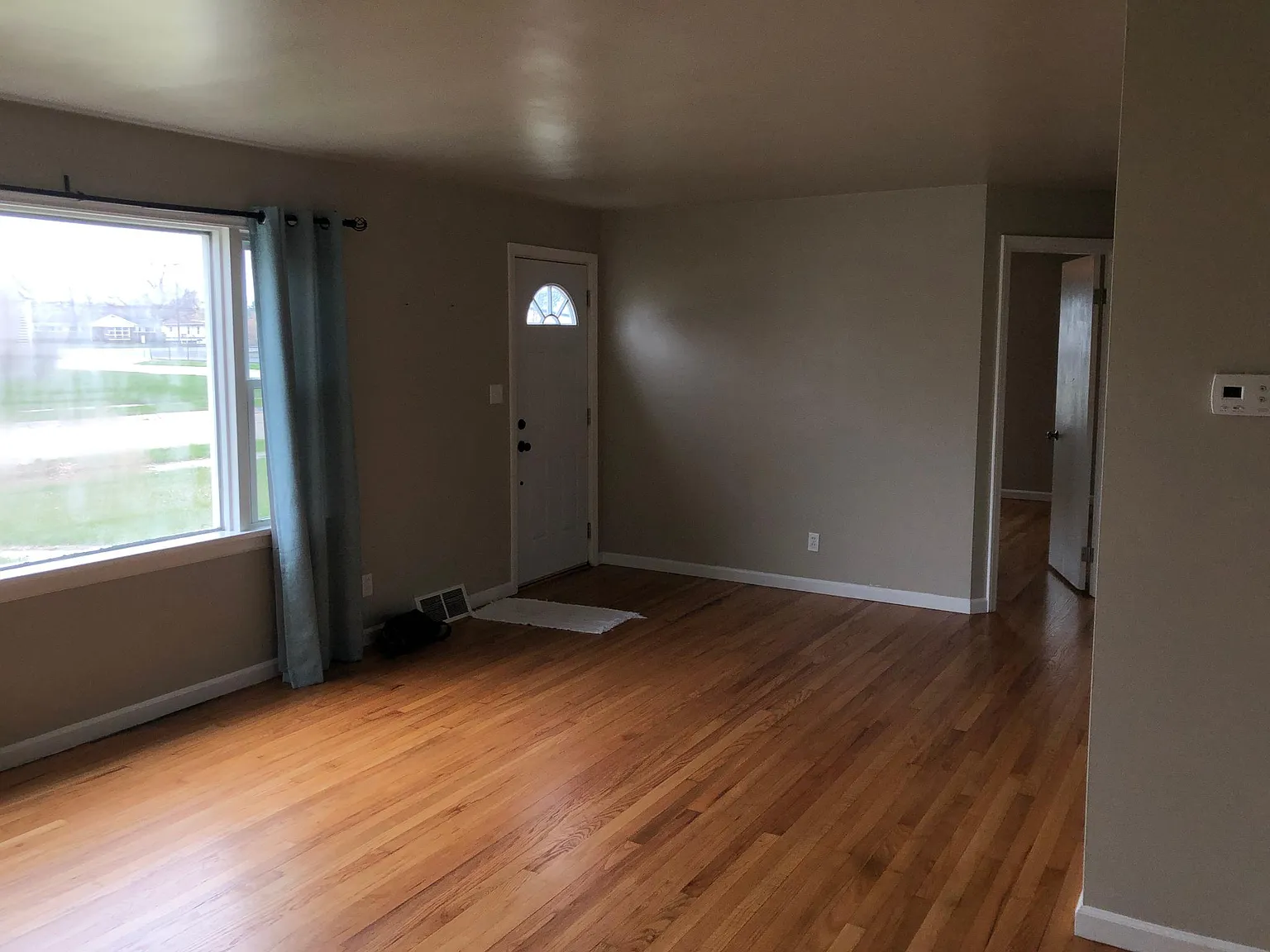 2 bed, 1162 sqft, $2,200 — Photo 3