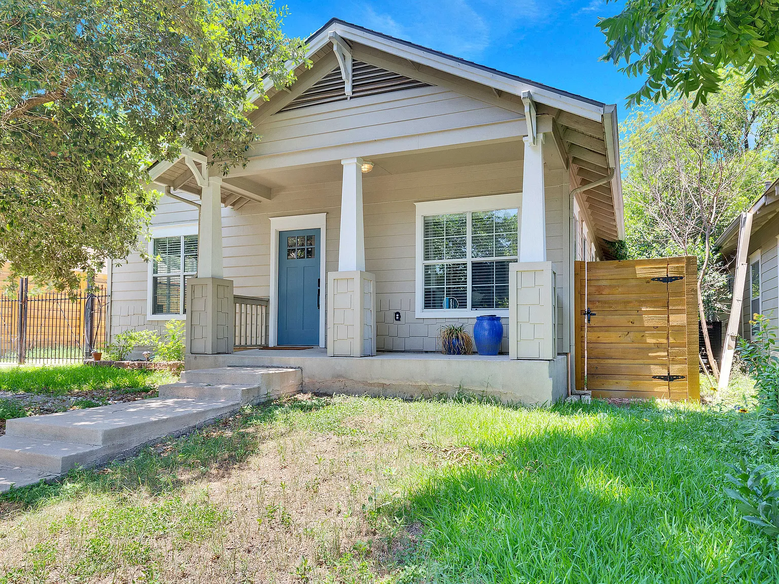 3 bed, 1290 sqft, $2,550 — Photo 2