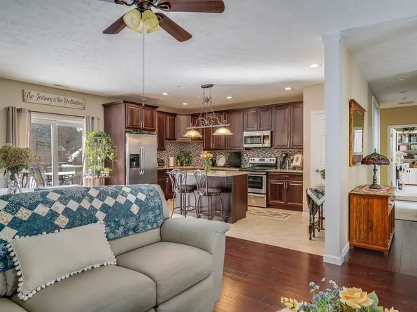 16 Maple Street #5, Wilton, NH 03086