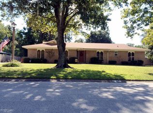 6856 Lenczyk Dr, Jacksonville, FL 32277