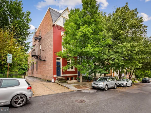 1219 John St, Baltimore, MD 21217