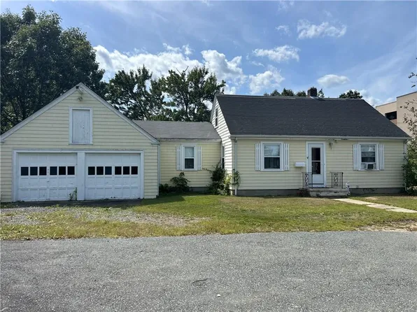 249 Chestnut St, Warwick, RI 02888