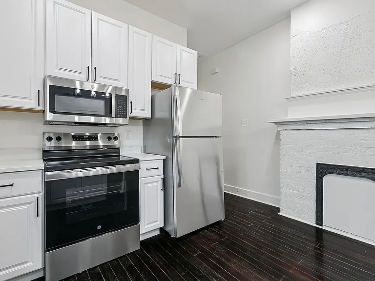 4023 Franklin Ave #4023 — Photo 4