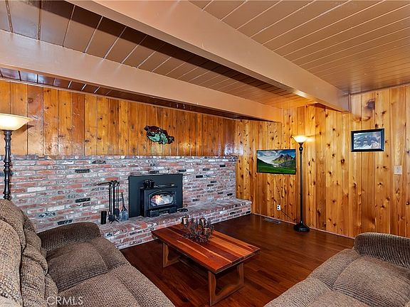 4th image of 26661 Lake Forest Dr