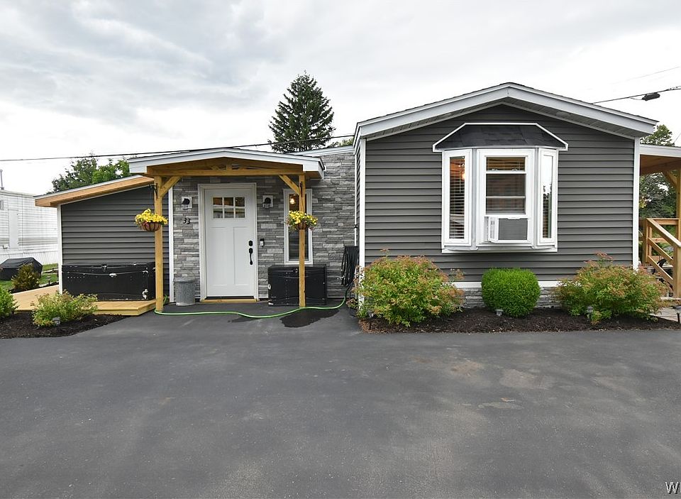 9233 Main St, Clarence, NY 14031 Zillow