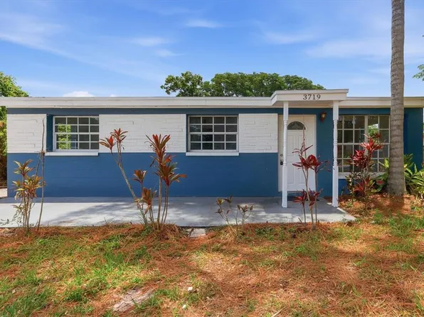 3719 Papai Dr, Sarasota, FL 34232