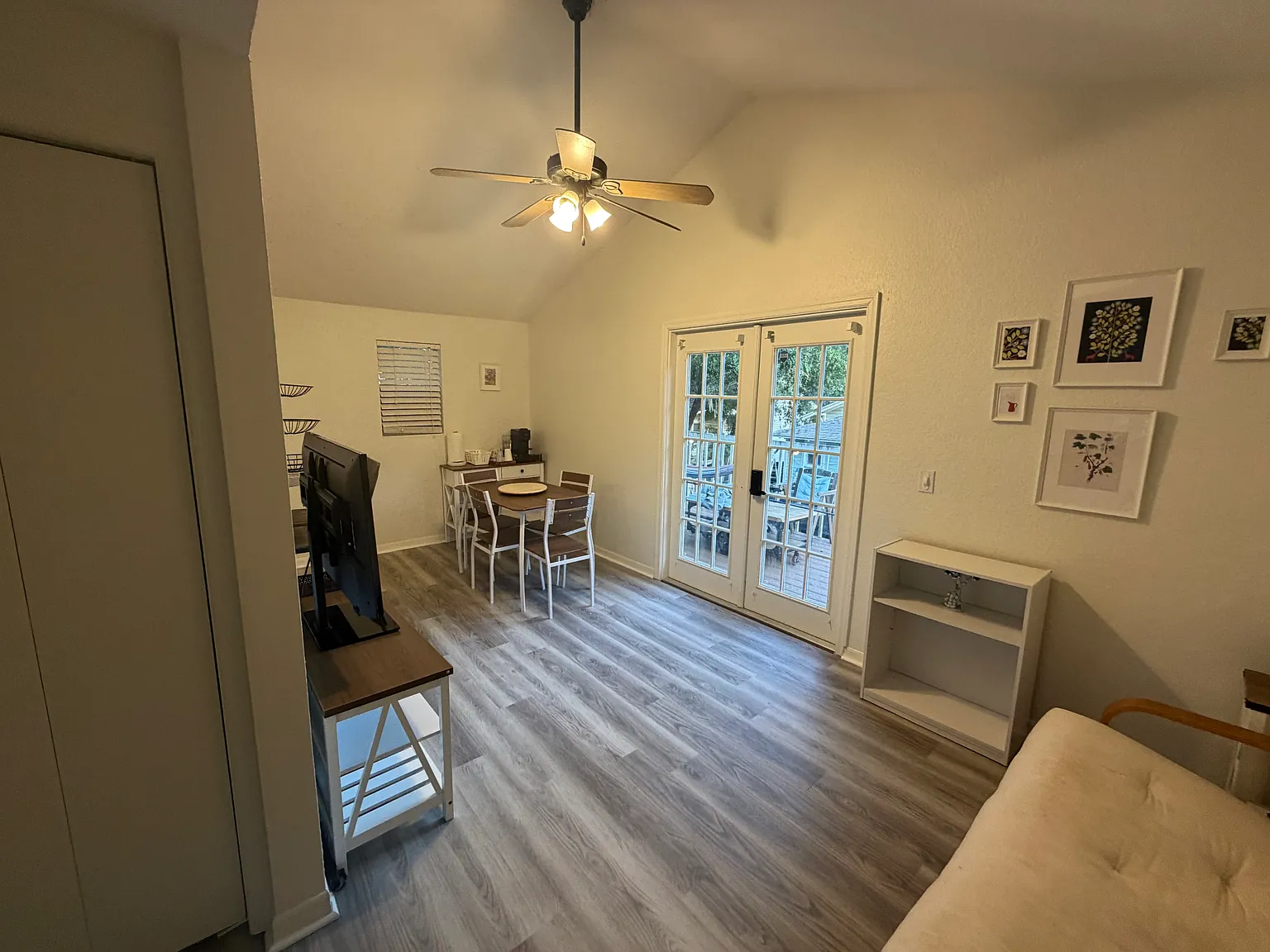 1 bed, 750 sqft, $2,500 — Photo 3