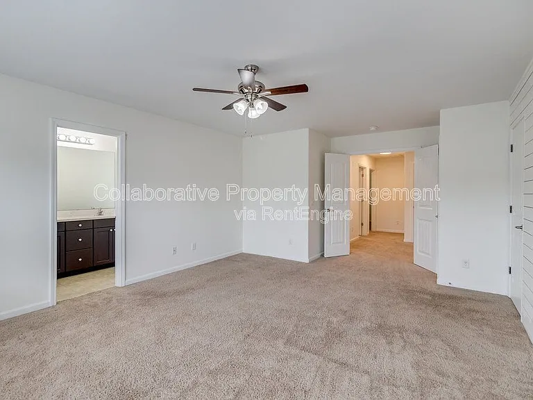 590 Summer Hill Way — Photo 17