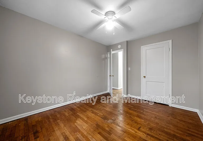 1525 Ferrell St #1 — Photo 12