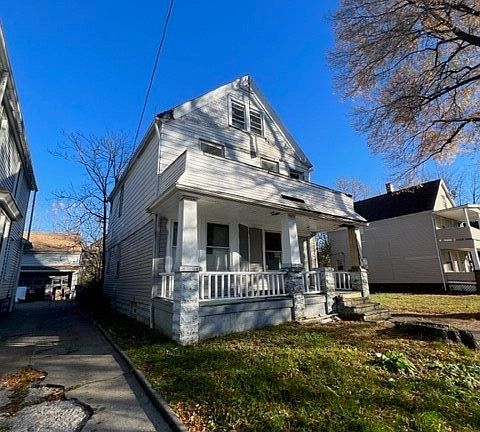 4th image of 2939 E 121st St