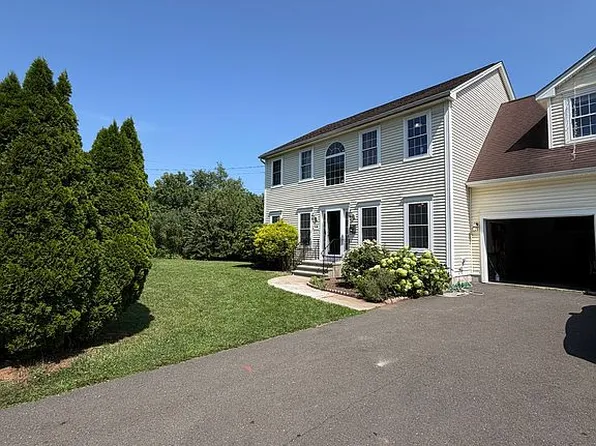 48 Chatfield Dr, West Hartford, CT 06110