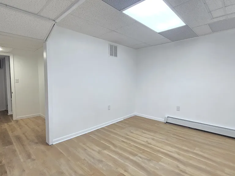 706 Lechauwecki Ave — Photo 13