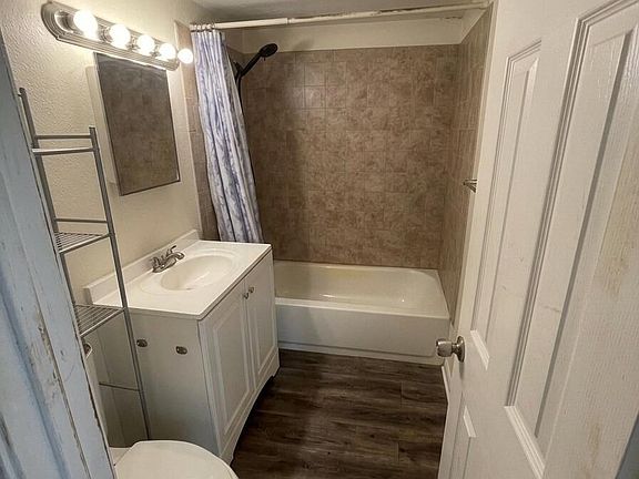 4th image of 44161 LEE Drive