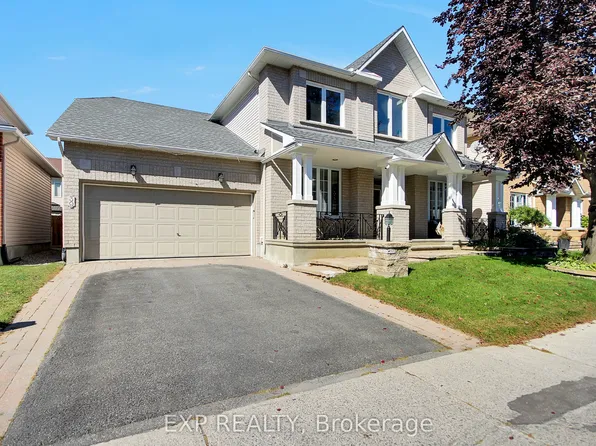 39 Greatwood Cres, Ottawa, ON K2G 6T6