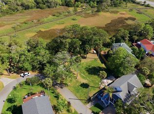 19 Logan St, Tybee Island, GA 31328