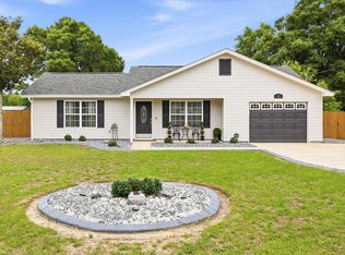 21 Stevens Dr, Midway, FL 32343