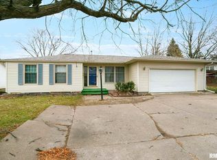 1314 W Central Park Ave, Davenport, IA 52804