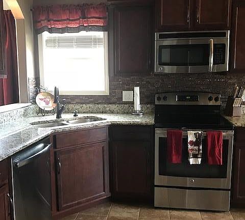 2nd image of 1409 Brew Moss Dr