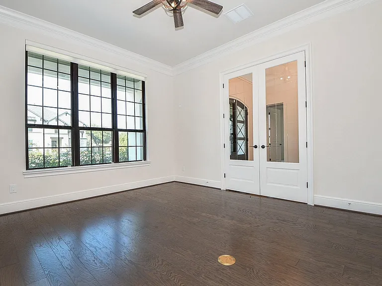 8526 Tombron Grove Rd — Photo 8