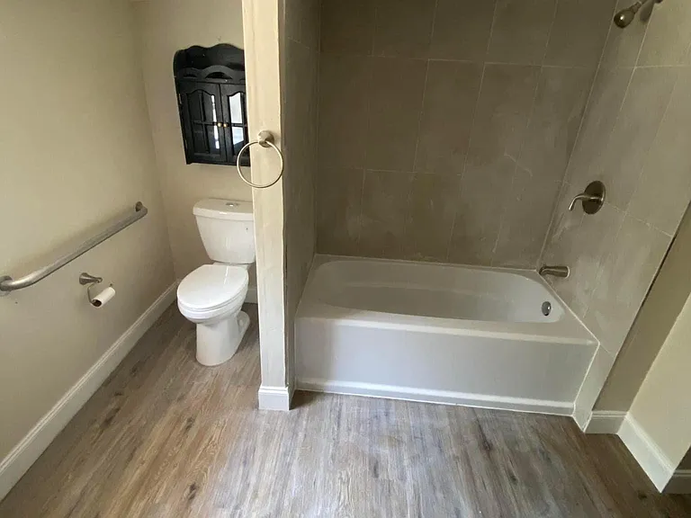 2155 Alamo Ave — Photo 5