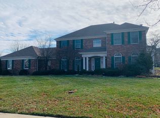 2010 Brook Hill Ln, Chesterfield, MO 63017