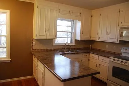 1512 SW Highway Ln — Photo 7