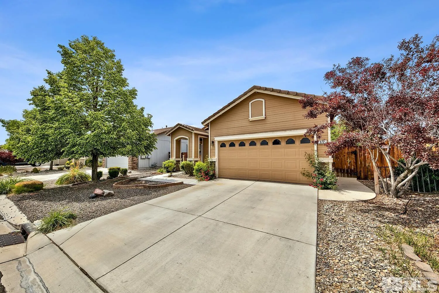 372 Royal Troon Dr photo 1