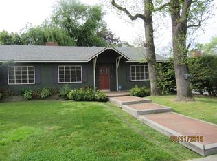 1407 W Kaweah Ave, Visalia, CA