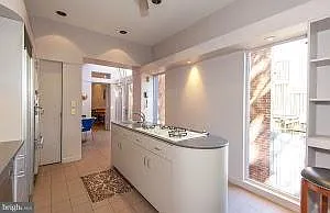 1312 R St NW #B — Photo 5