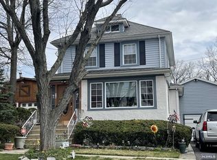 16 Sidney Ave, Rutherford, NJ 07070