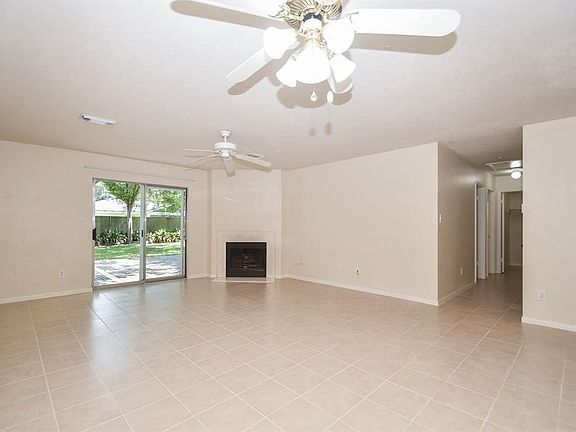 5th image of 5418 Princeton Dr