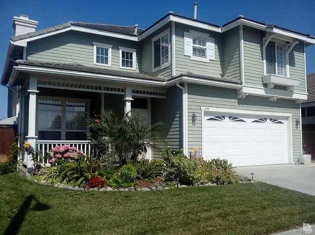 1st image of 699 Bennett Ave
