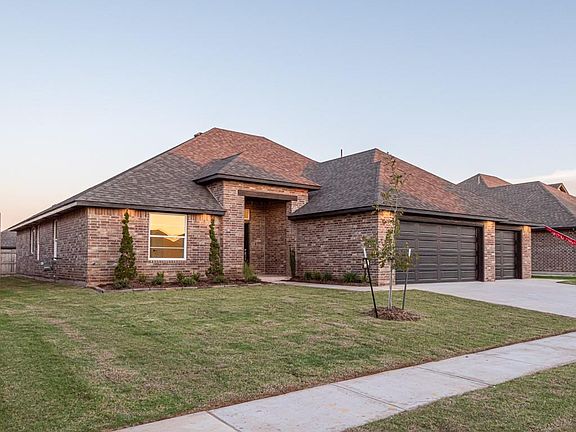 3rd image of 11812 Loren Brook Ln